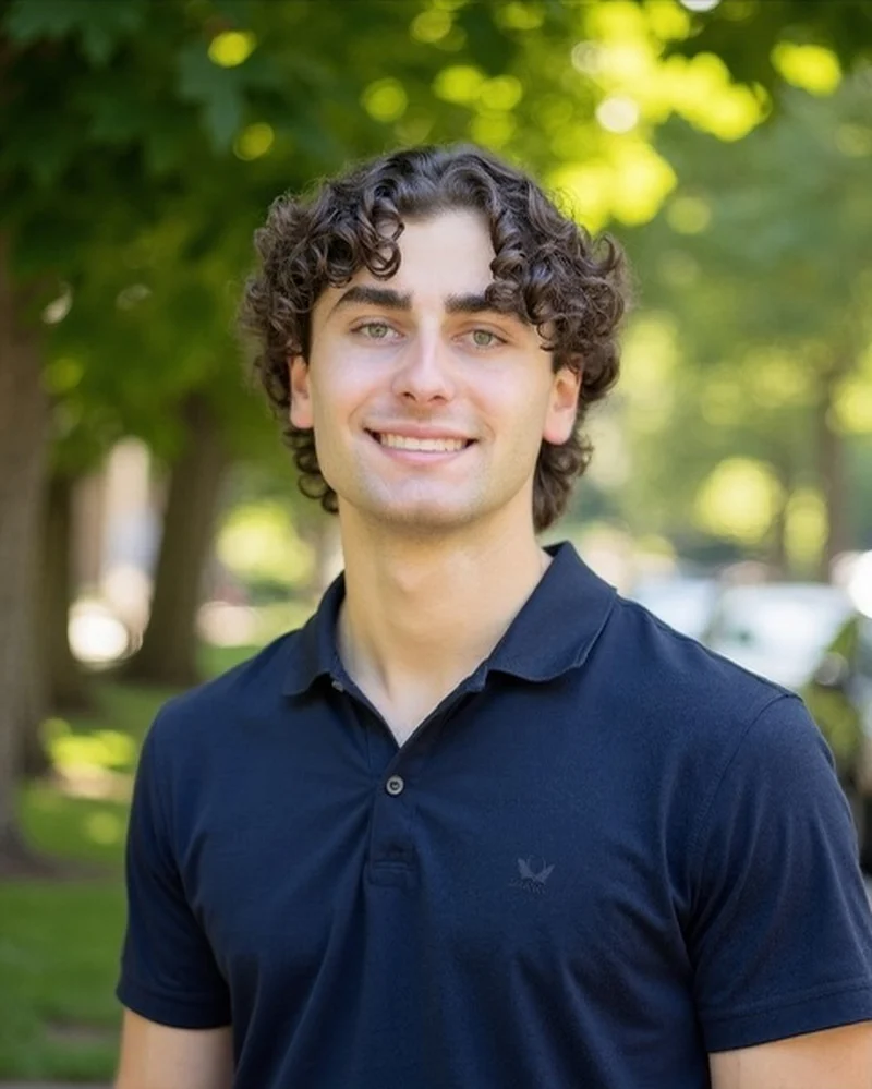 Kam Najafinia, founder of Listing Couture